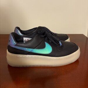 Nike Air Force 1 - Women's Sneakers
